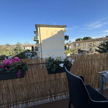 Sto Bene Qua Apartment